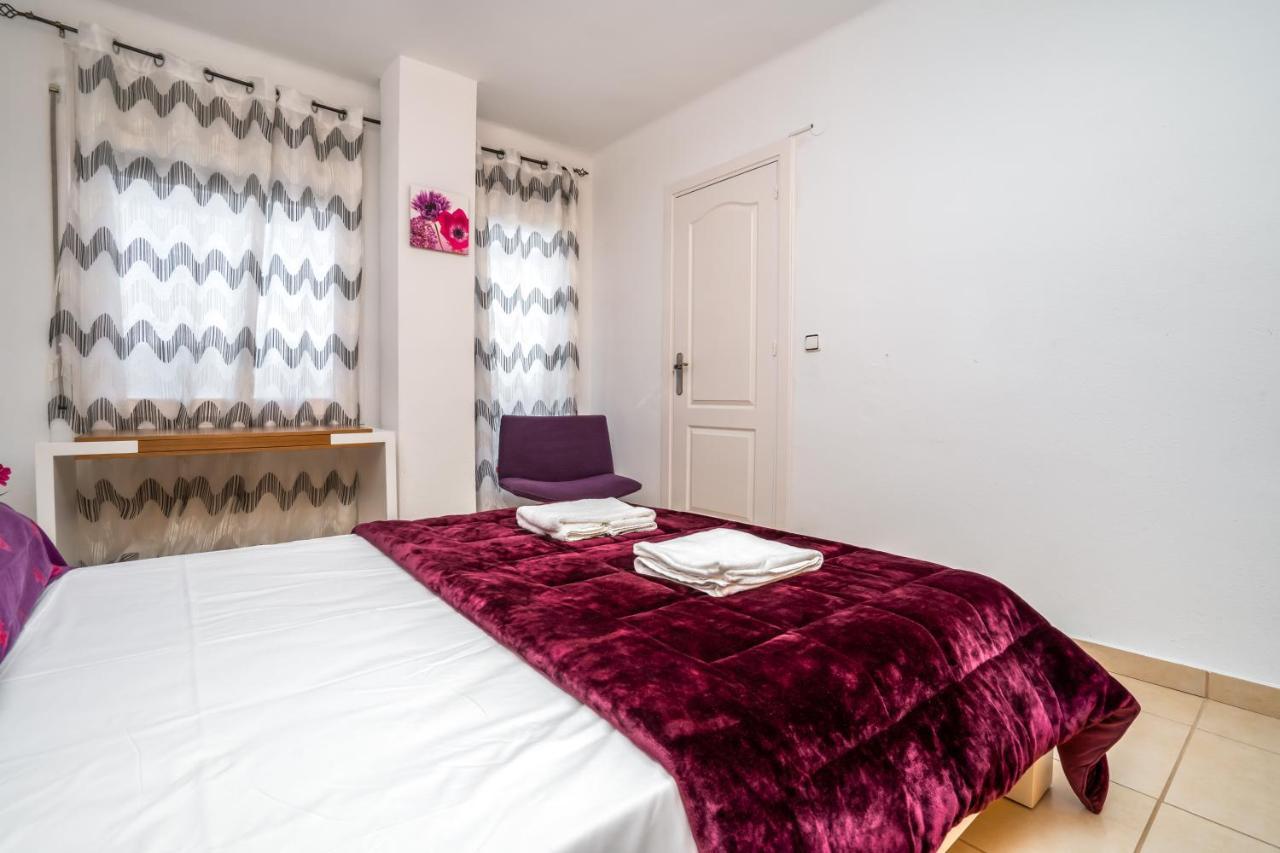 Apartamento Welcs Emp 018 Con Terraza Frente Al Mar Apartment Empuriabrava Exterior photo